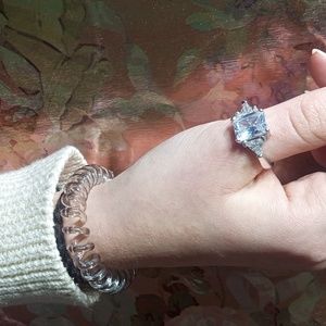 Vintage cubic zirconia ring sz 9